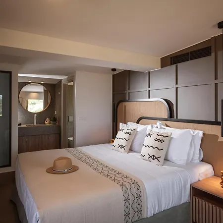 빌라 Alquimia Aa With Private Swimming Pool 헐소니소스